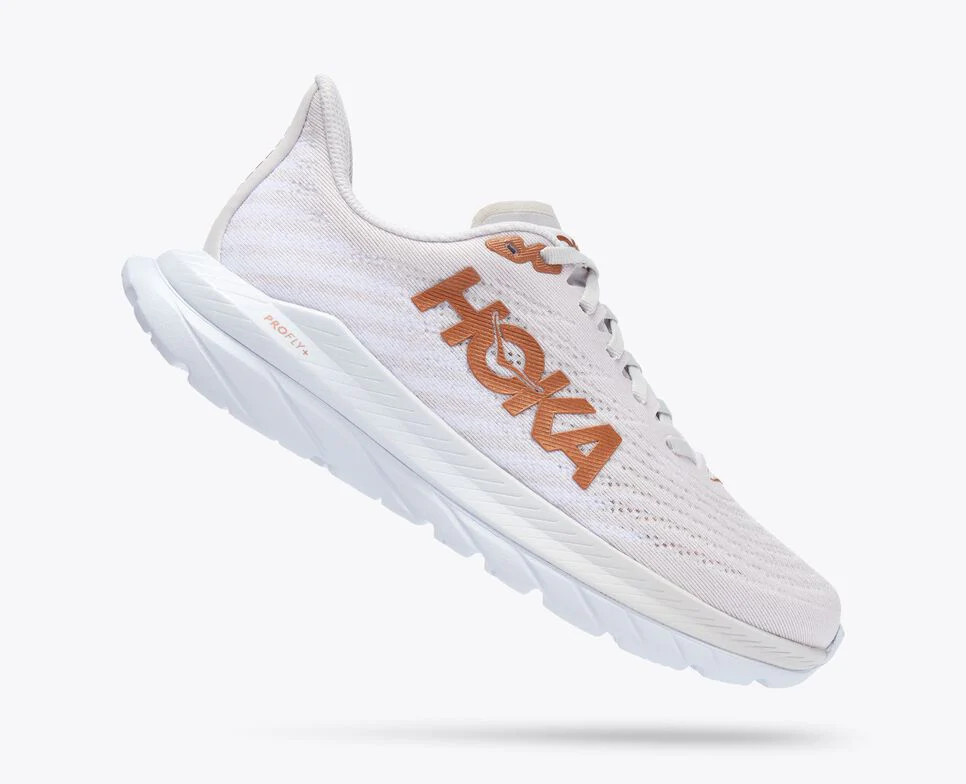 Кросівки Hoka One One Mach 5 White/Copper 1127894 WCPP