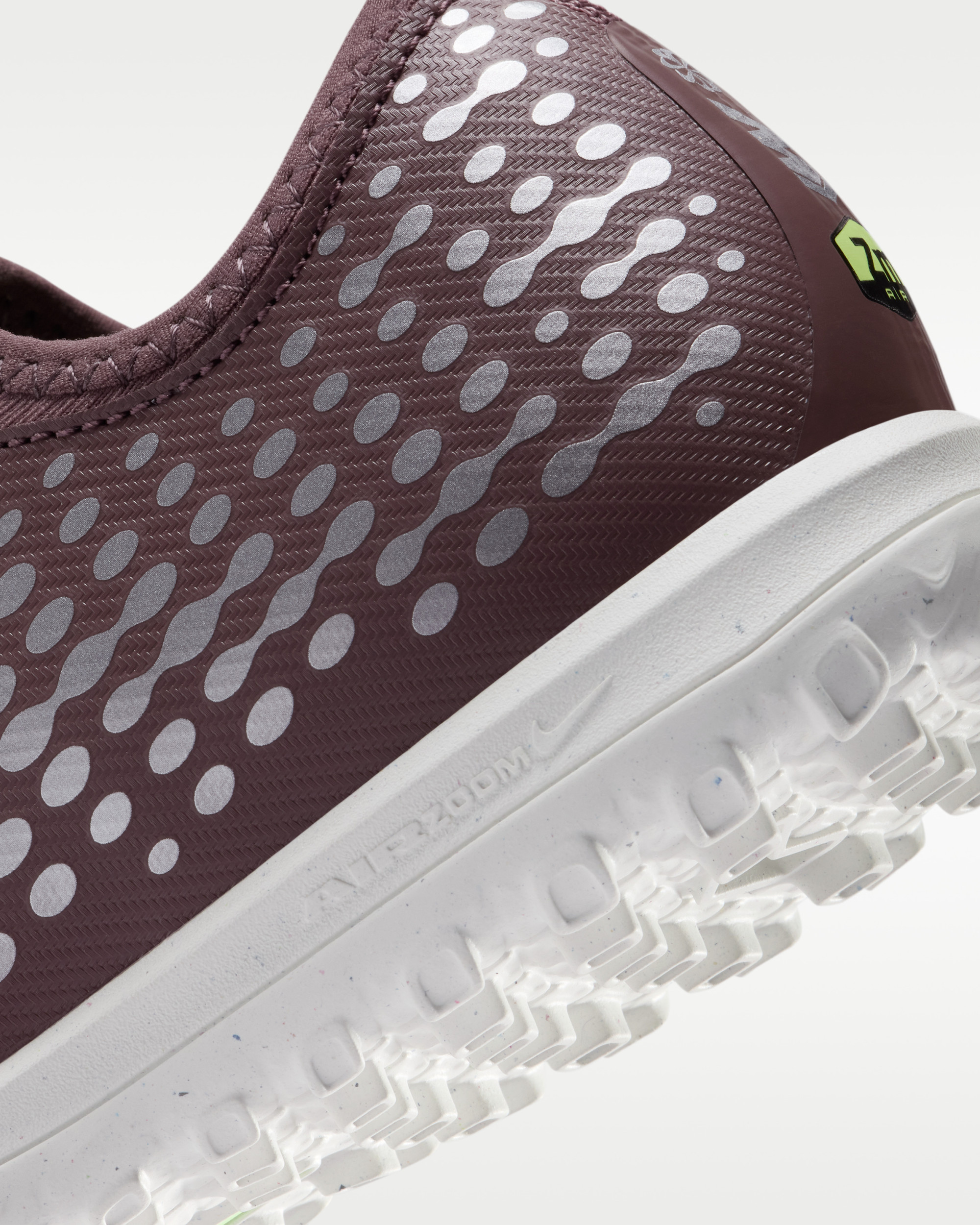Сороконіжки Nike JR ZOOM VAPOR 16 ACADEMY KM TF FQ8285-200