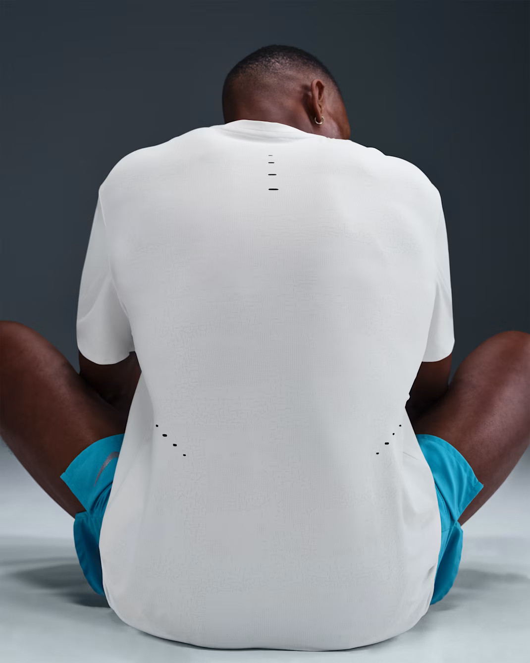 Футболка чоловіча Nike Dfadv Run Pinnacle White HV2004-121