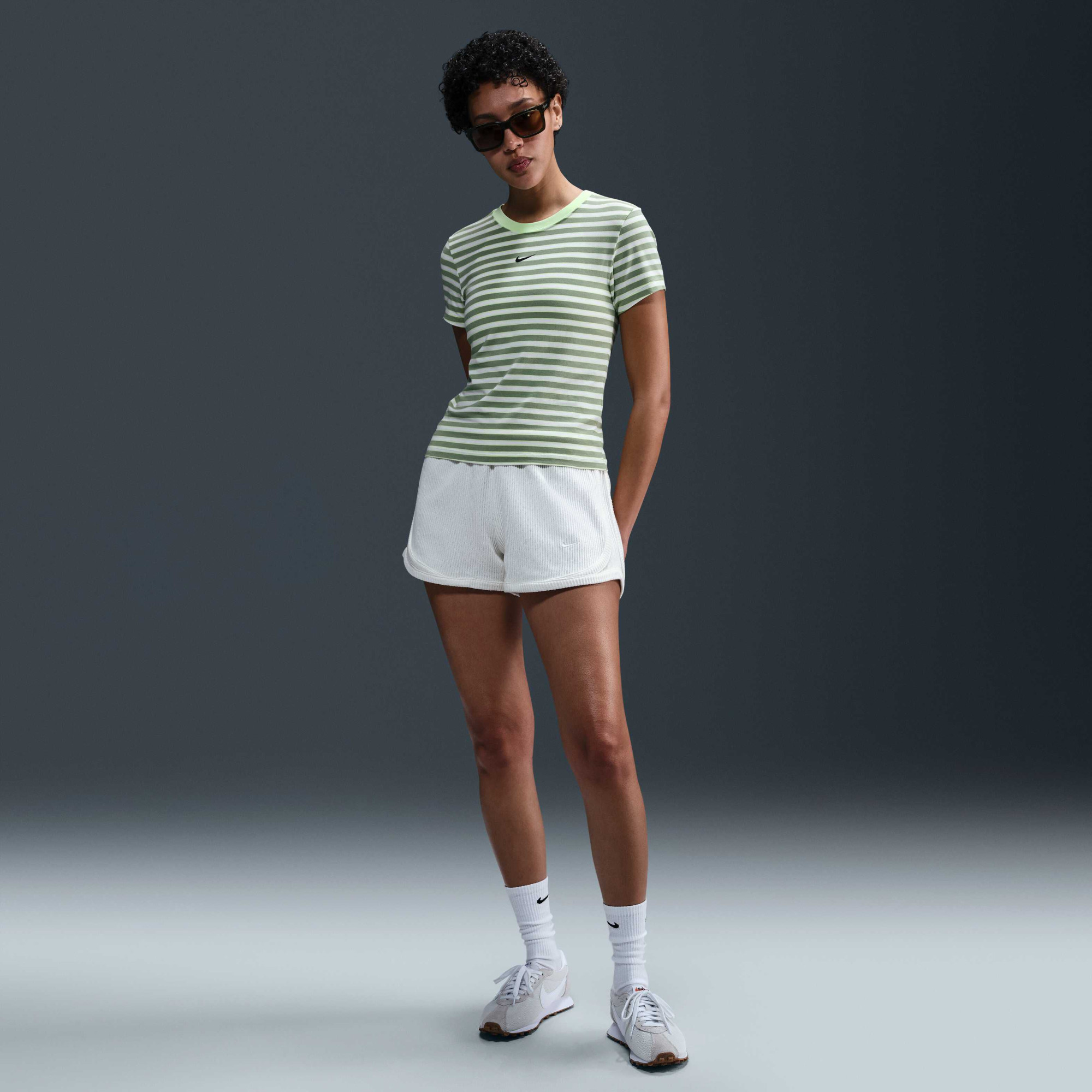 Футболка жіноча Nike Nsw Nk Chll Knt Tee Pnx Green HF9524-360