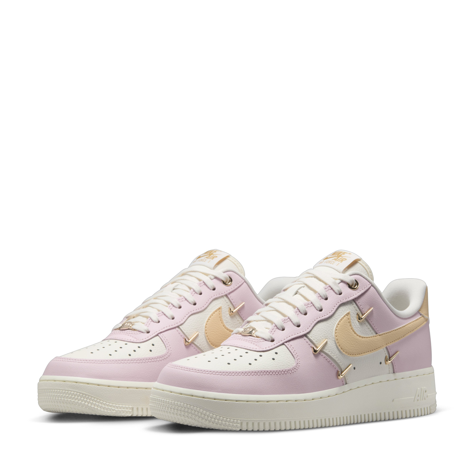 Кросівки Nike WMNS AIR FORCE 1 07 LX IB2574-600