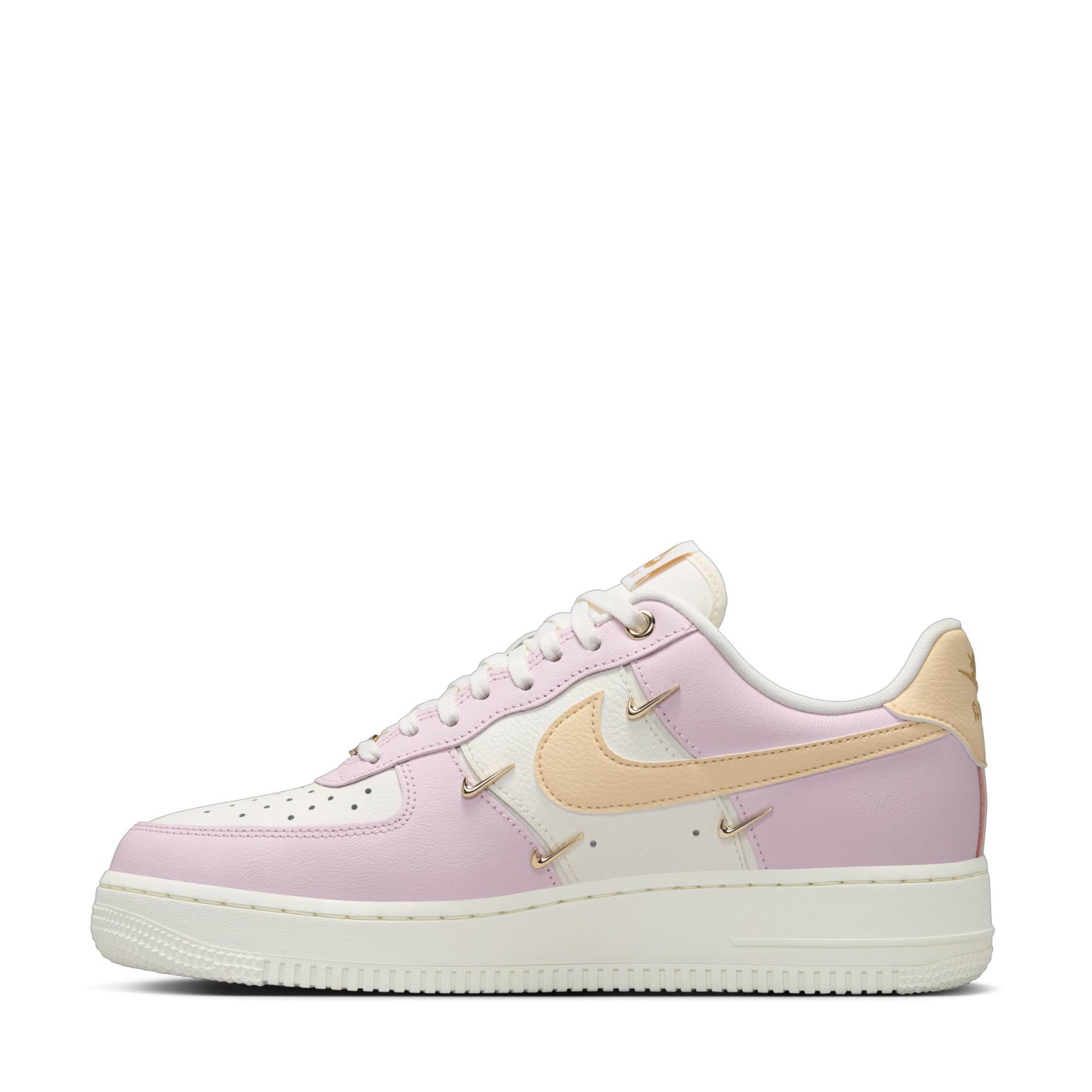 Кросівки Nike WMNS AIR FORCE 1 07 LX IB2574-600