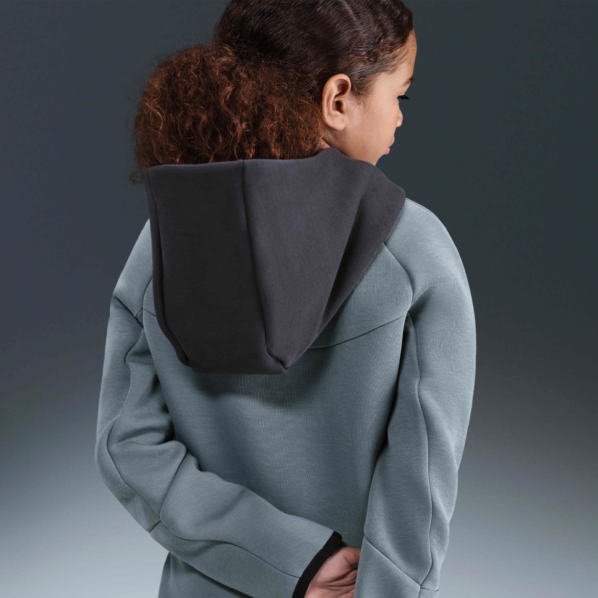 Толстовка kids Nike Sportswear Tech Fleece Grey/Black HV5867-060