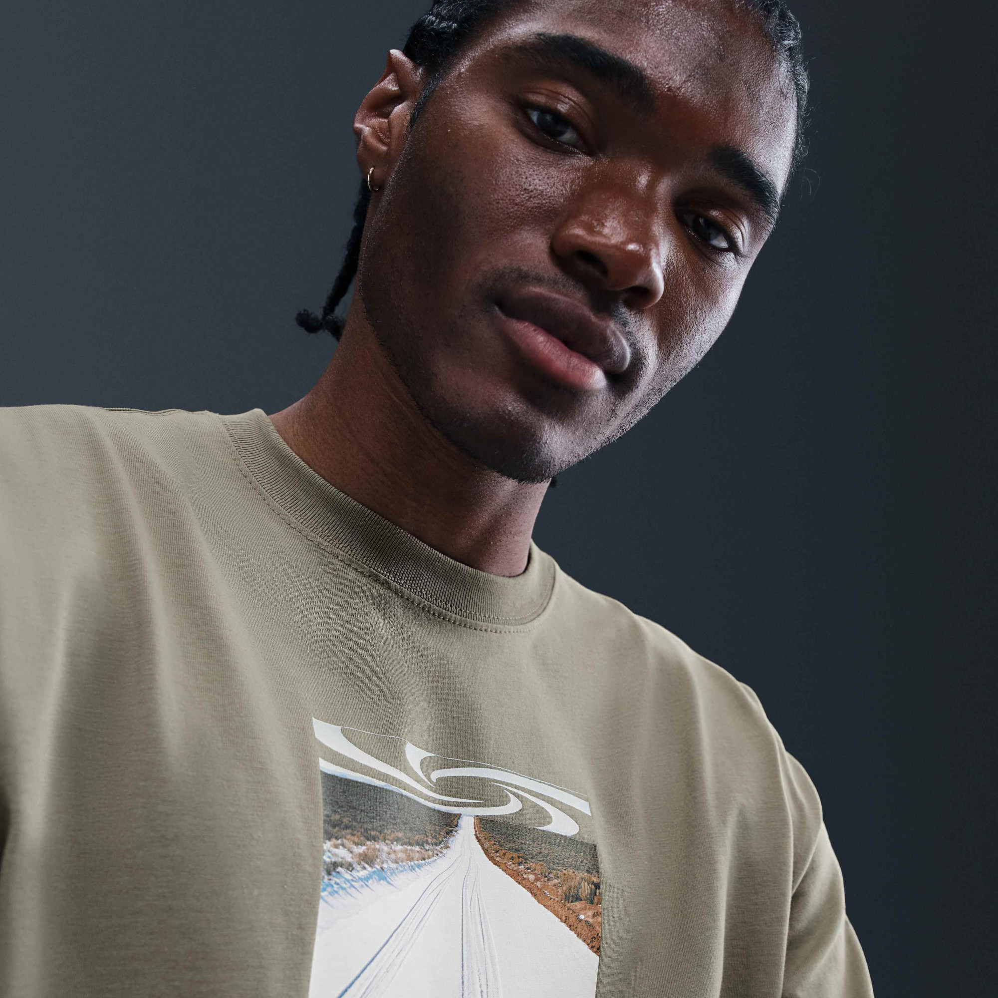 Футболка чоловіча Nike M90 Oc Op Green HQ9268-320