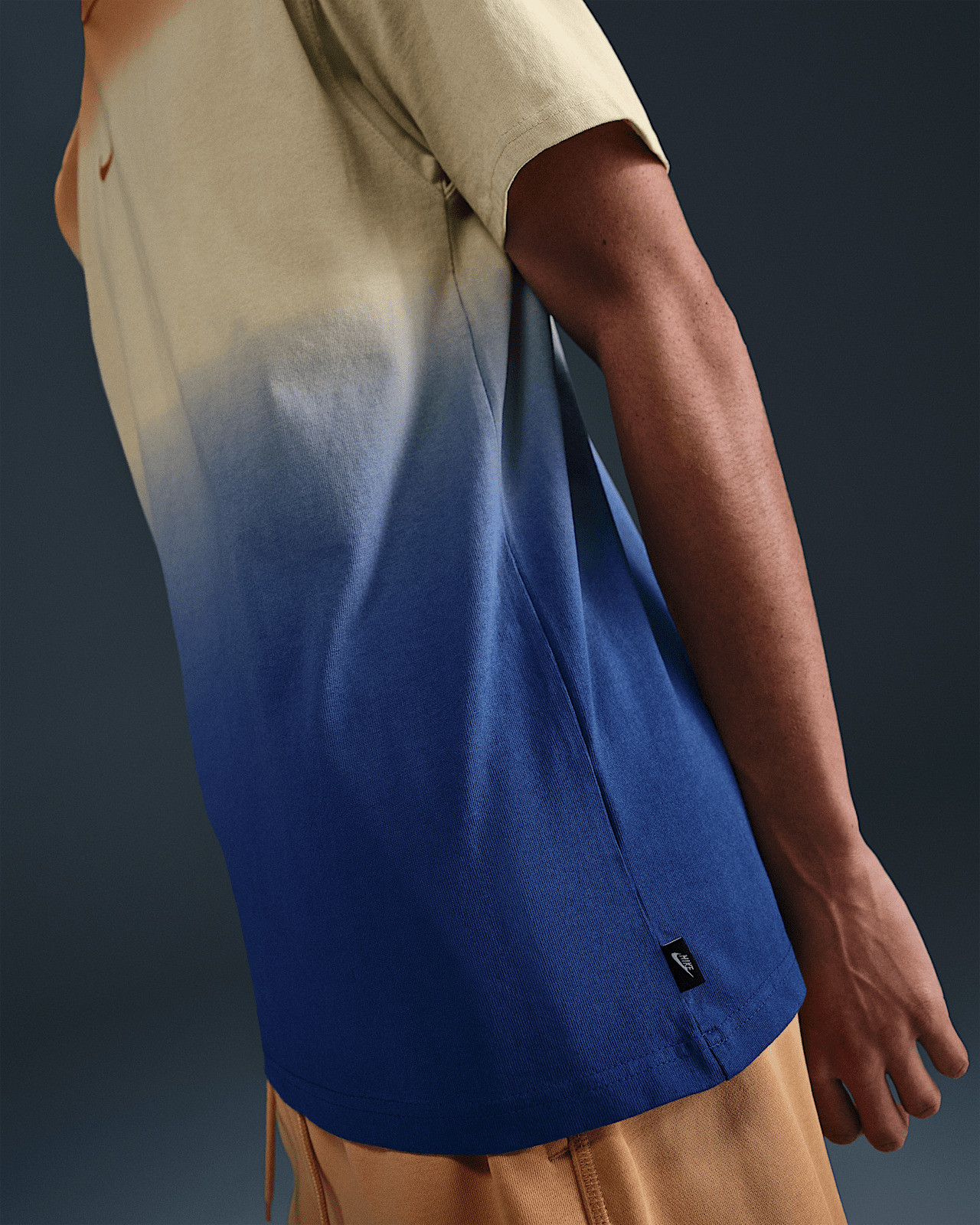 Футболка чоловіча Nike M90 Premium Multi HJ0724-815