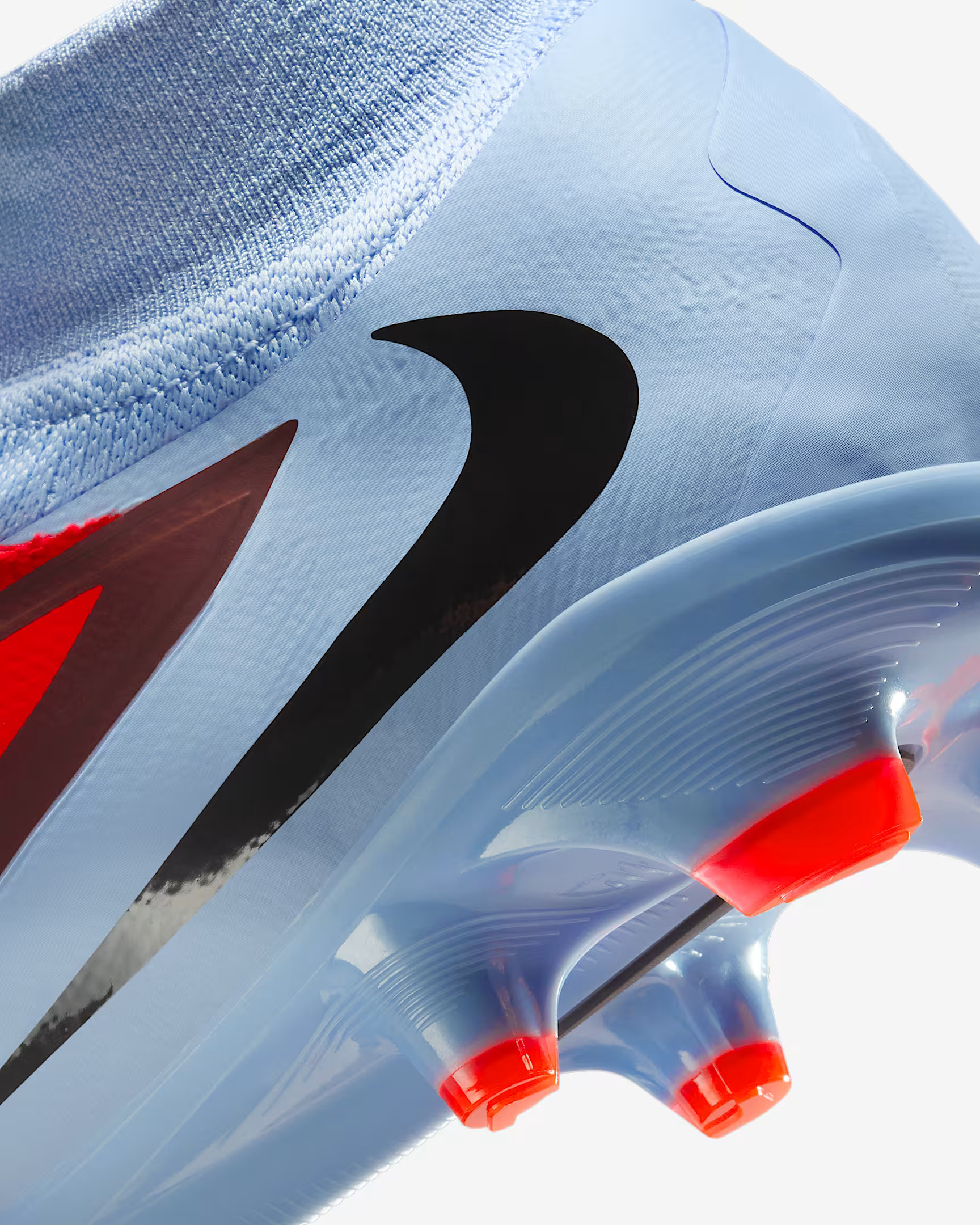 Бутси Nike PHANTOM 6 HIGH PRO FG HQ2311-400