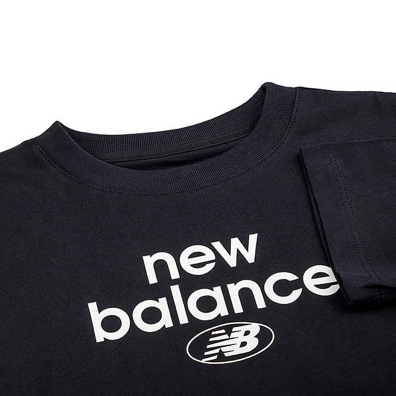 Футболка New Balance Essentials Reimagined Arch. YT31507BK