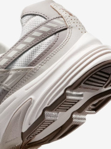 Кросівки Nike WMNS INITIATOR IB4339-001