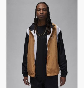 Вітровка Jordan Essentials FN4621-231