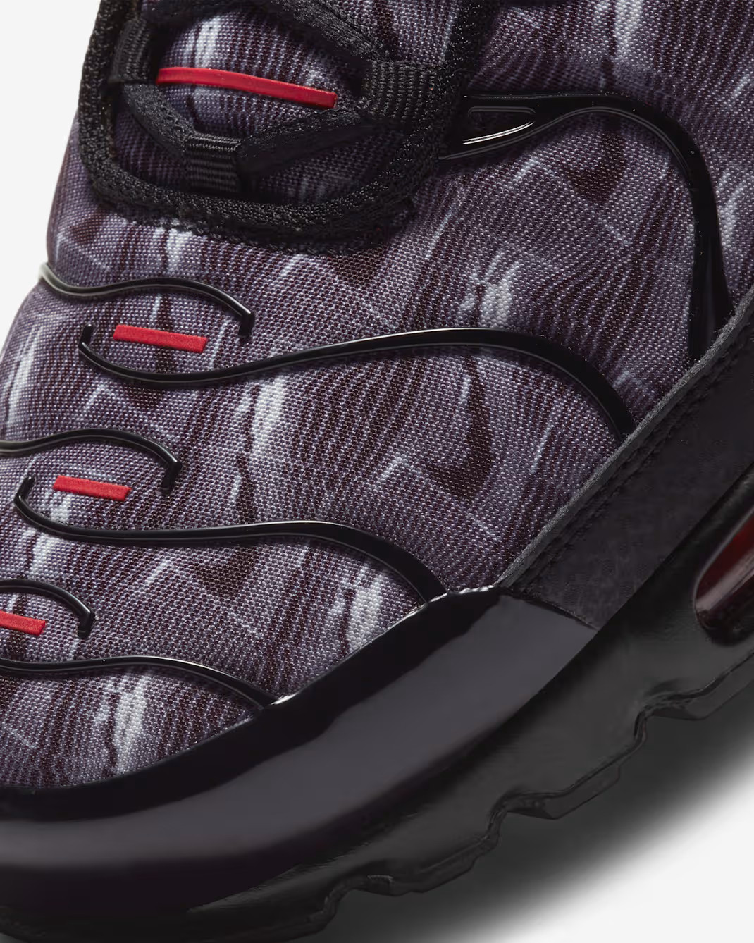 Кросівки Nike AIR MAX PLUS DJ0638-001