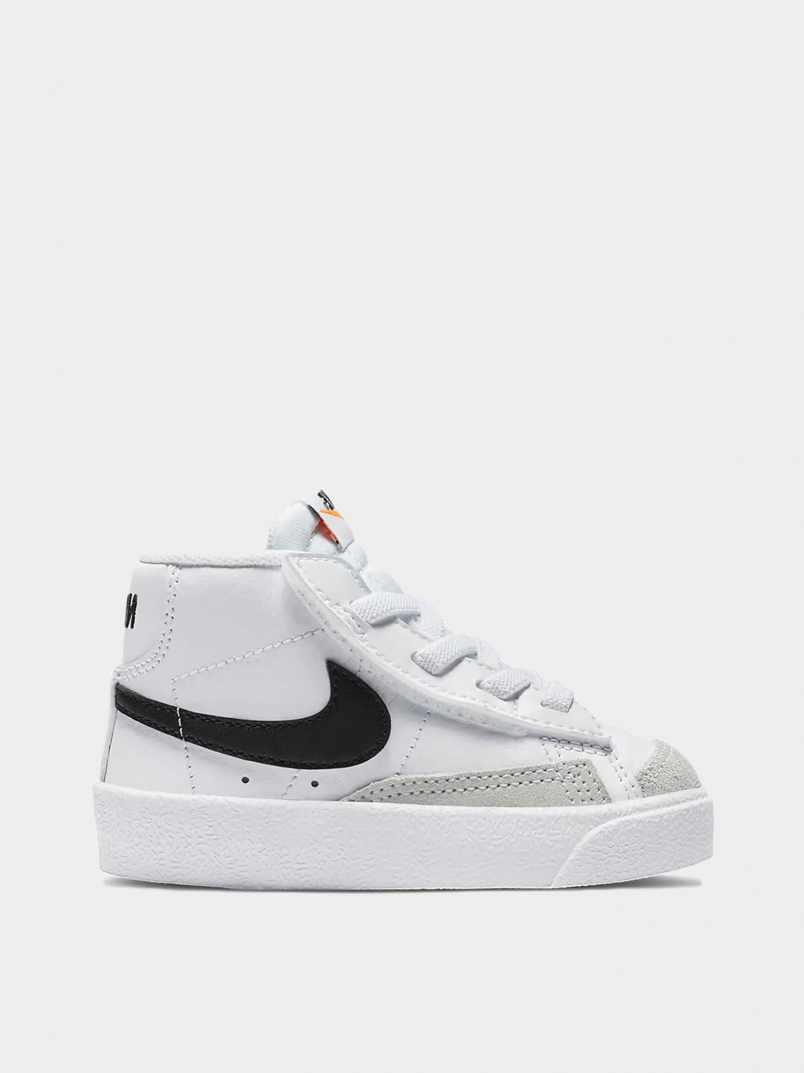 Кросівки NIKE BLAZER MID 77 WHITE DA4088-100