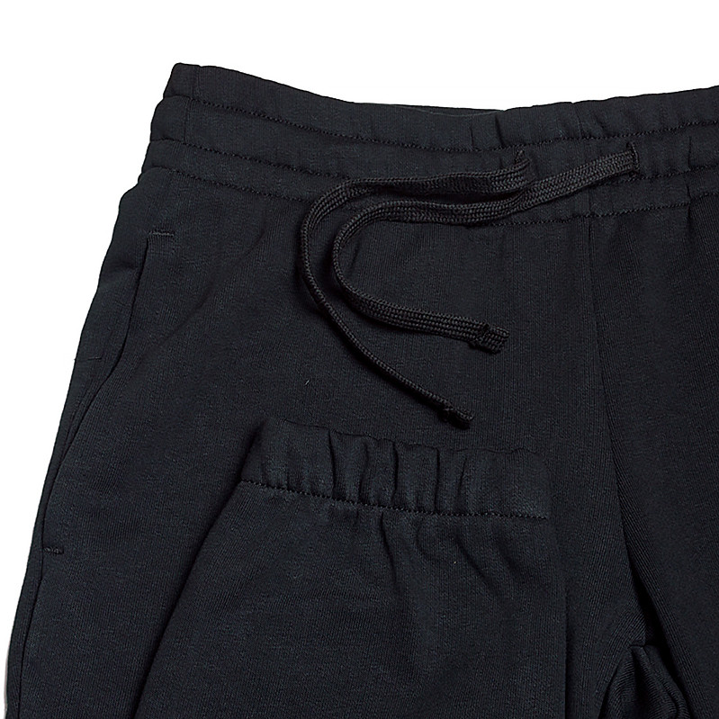 Штани New Balance Essentials Celebrate WP21508BK