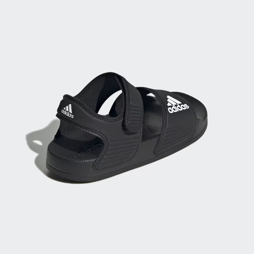 Сандалі дитячі ADILETTE SANDAL K GW0344 Adidas 4 (36) Чорний GW0344