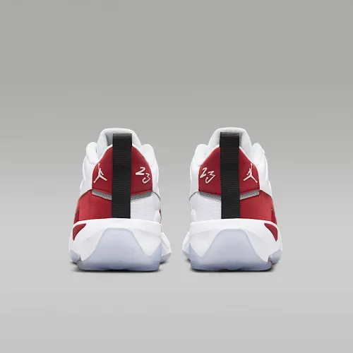 Кросівки Jordan MAX AURA 7 HQ2091-106