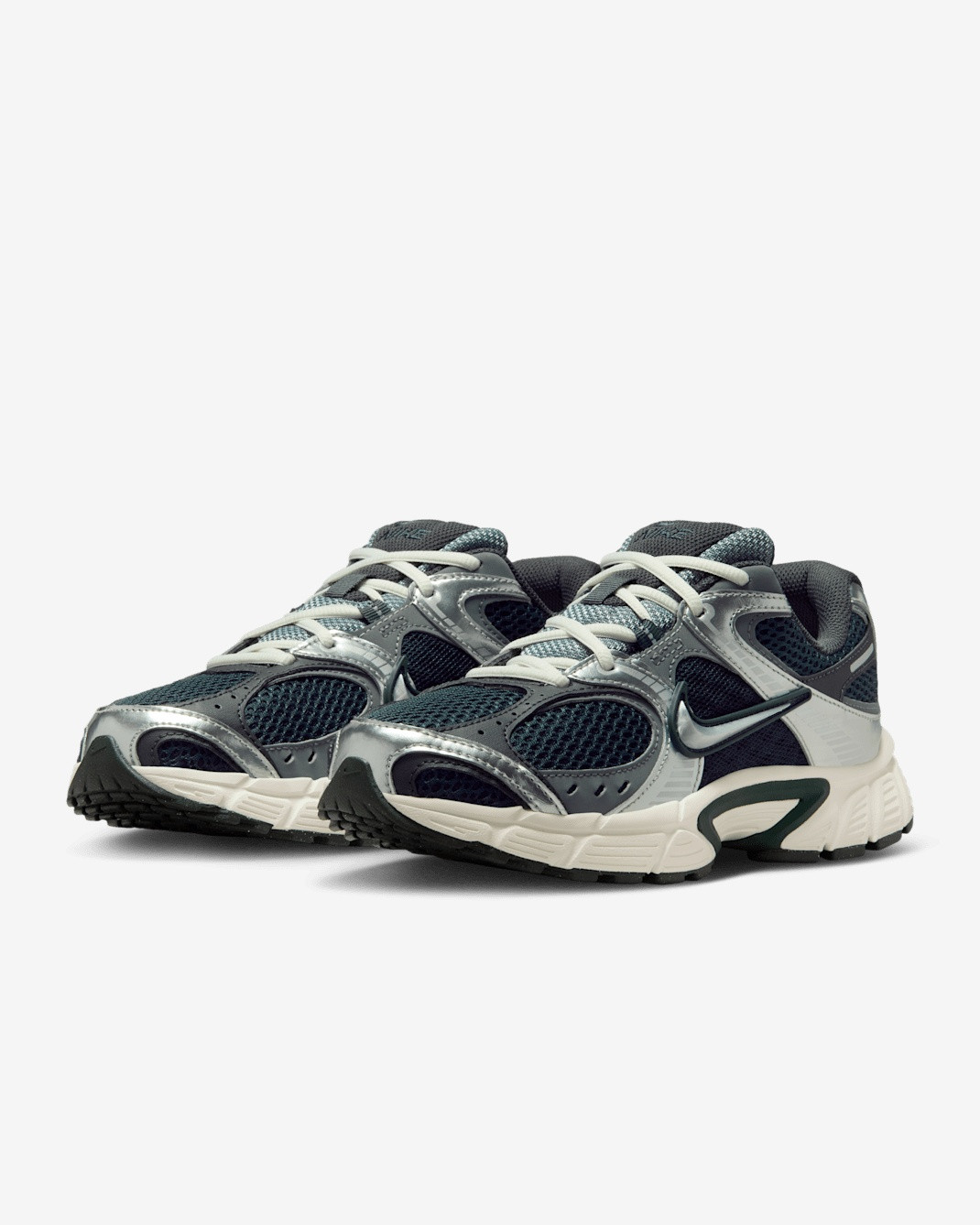 Кросівки Nike V5 RNR HQ7901-300