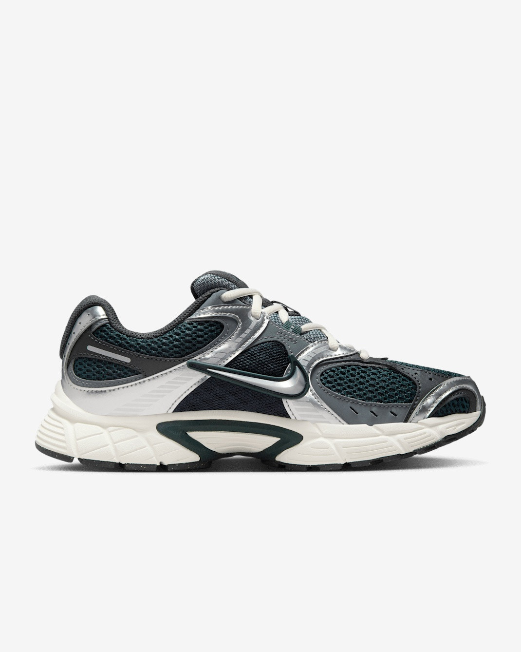 Кросівки Nike V5 RNR HQ7901-300