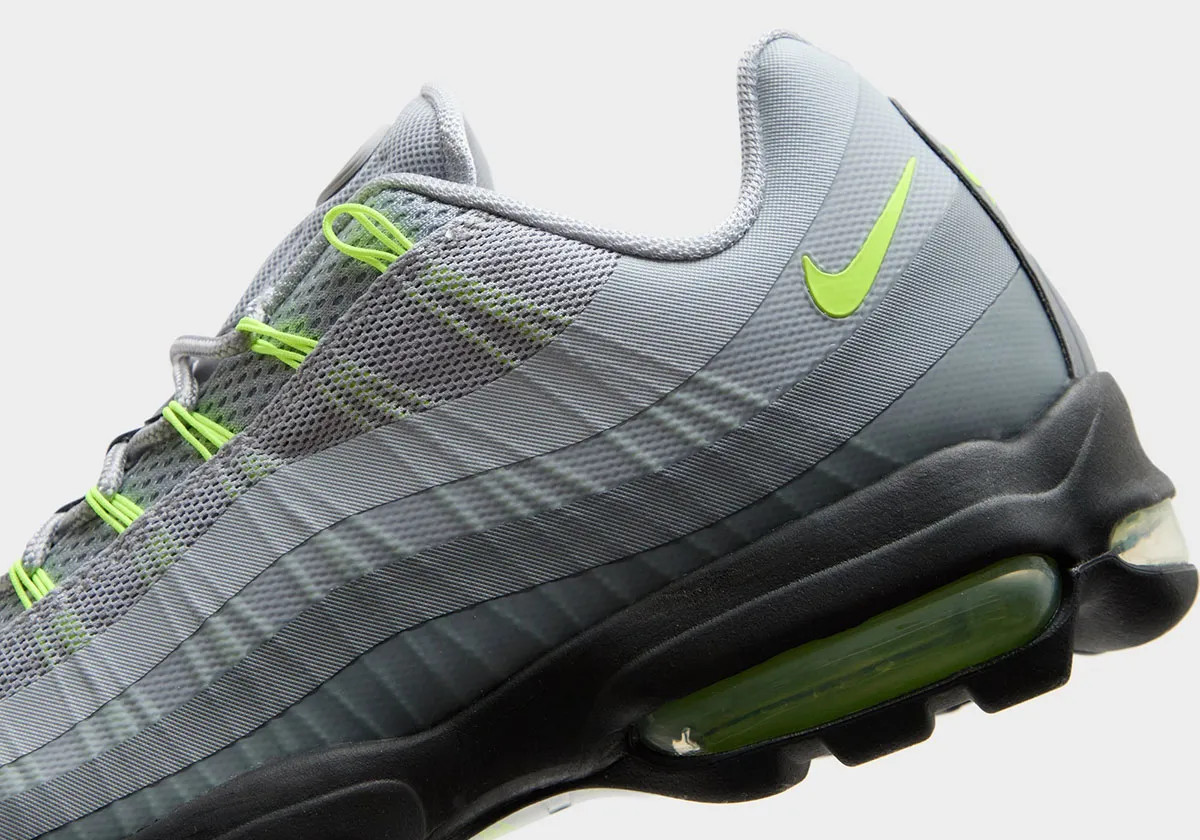 Кросівки Nike AIR MAX 95 UL IB7681-012