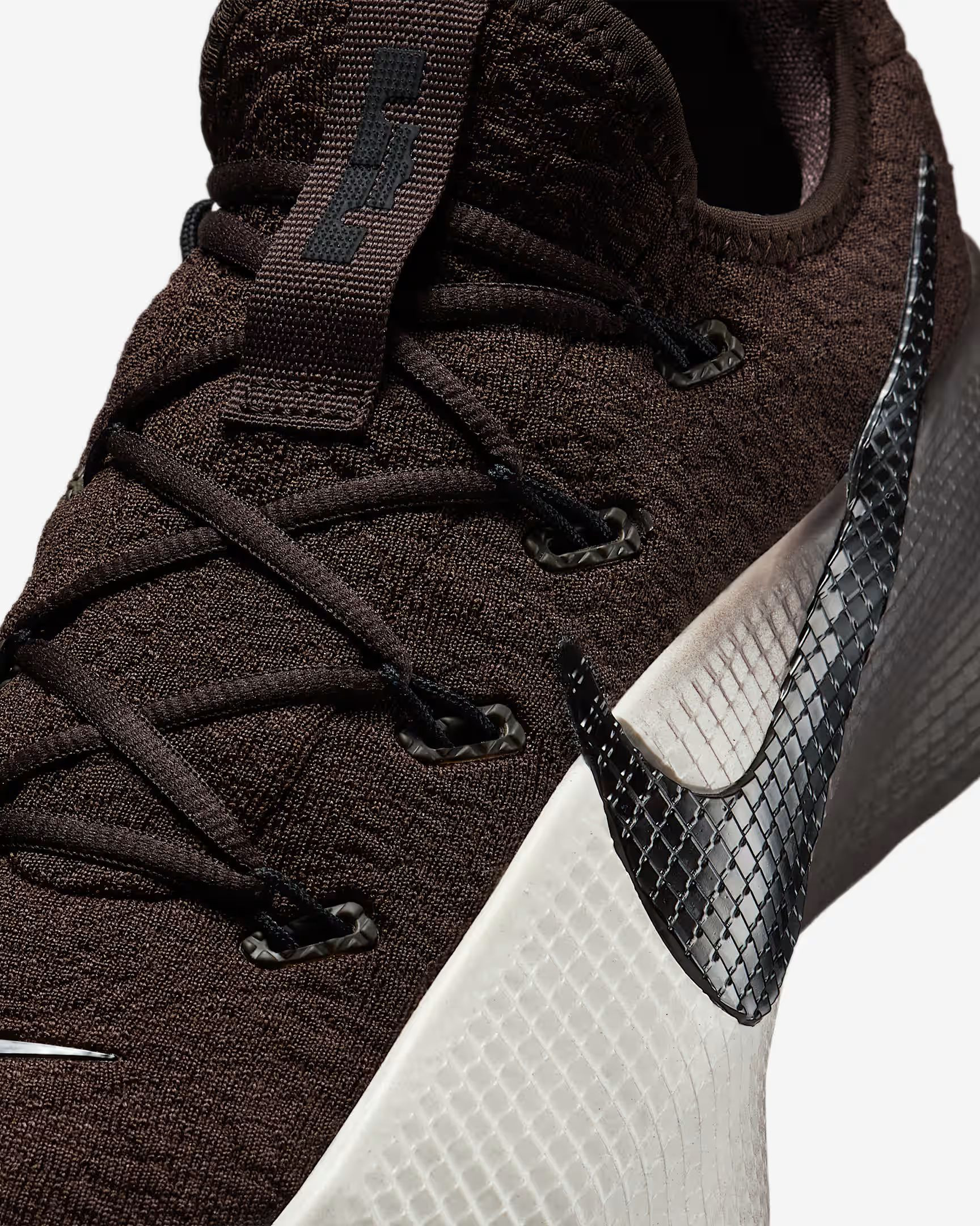 Кросівки Nike Lebron TR 1 FJ6151-201