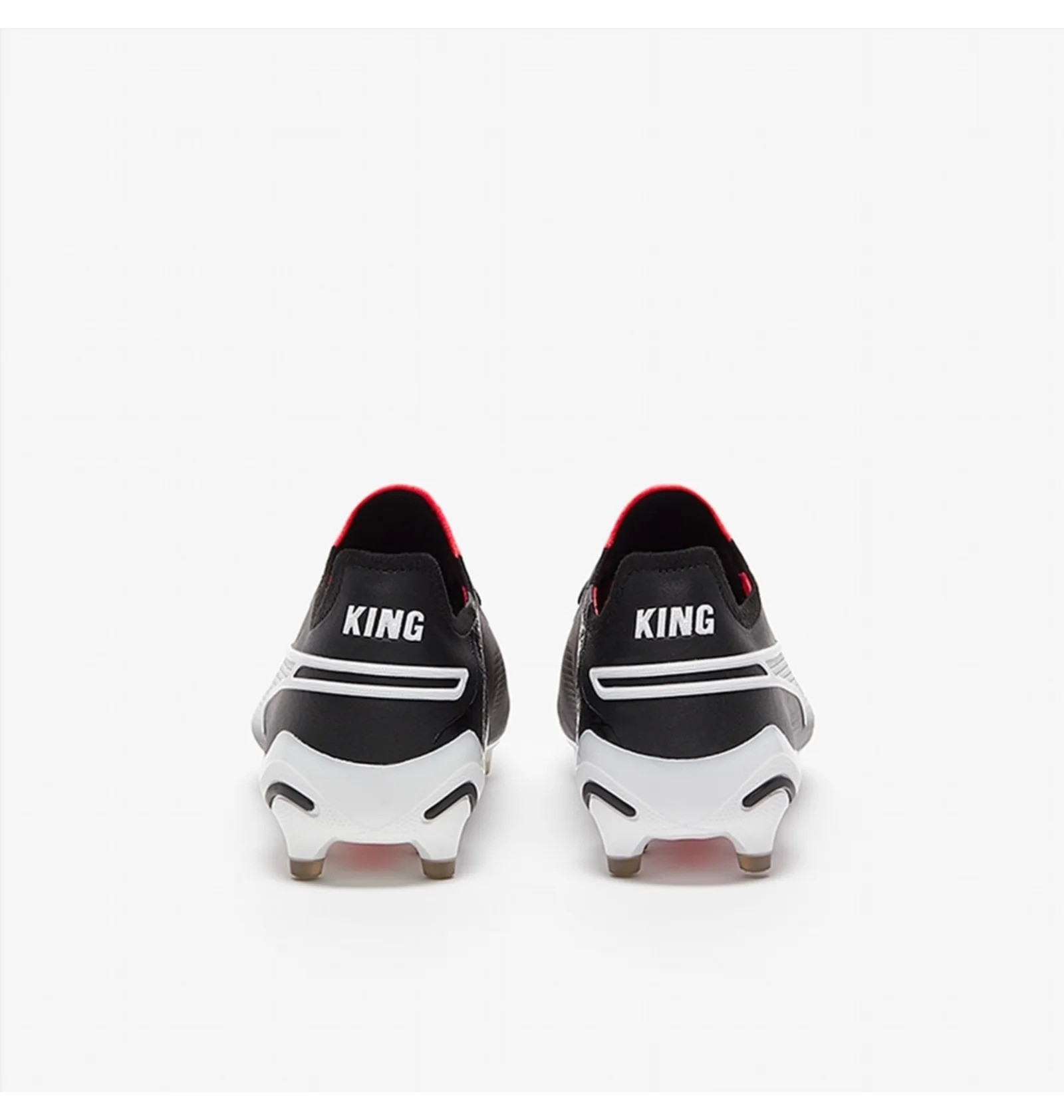 Бутси Puma KING ULTIMATE FG/AG 107563-01
