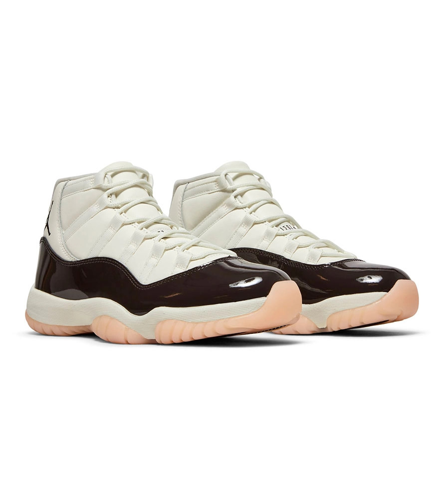 Кросівки Jordan 11 Retro Neapolitan (W) AR0715-101