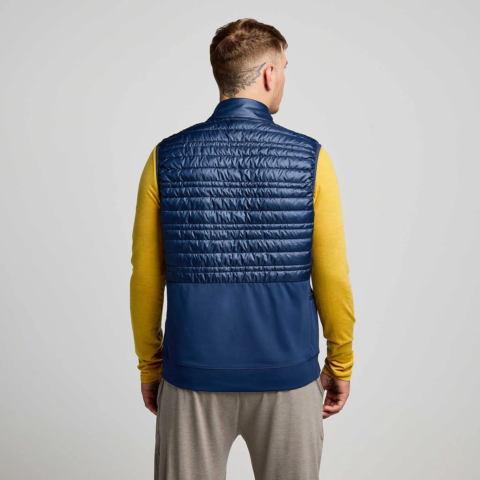 Жилетка Saucony HURRICANE INSULATED VEST SAM800402-NV
