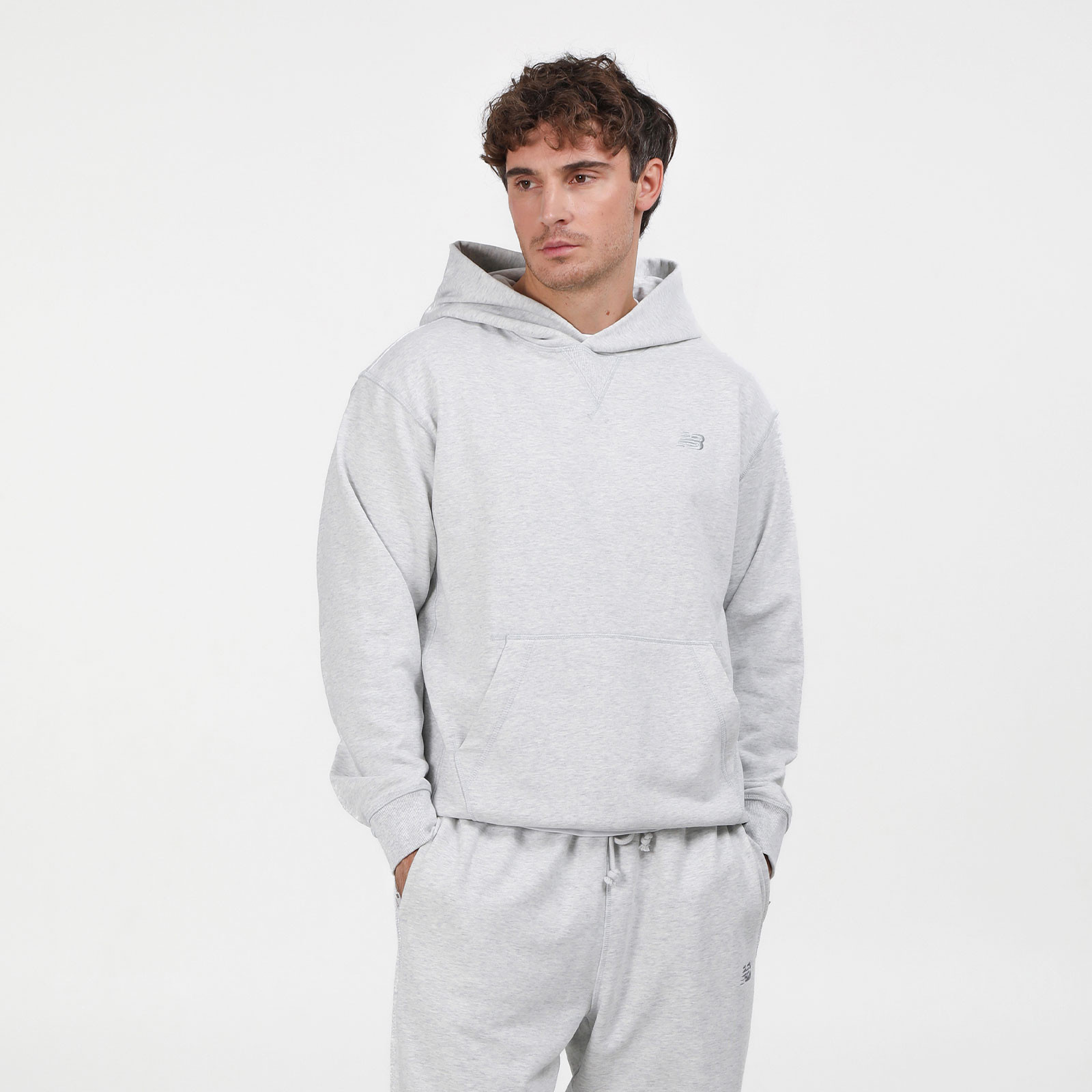 Худі чоловіче New Balance Athletics French Terry Hoodie Grey MT41534AHH L MT41534AHH