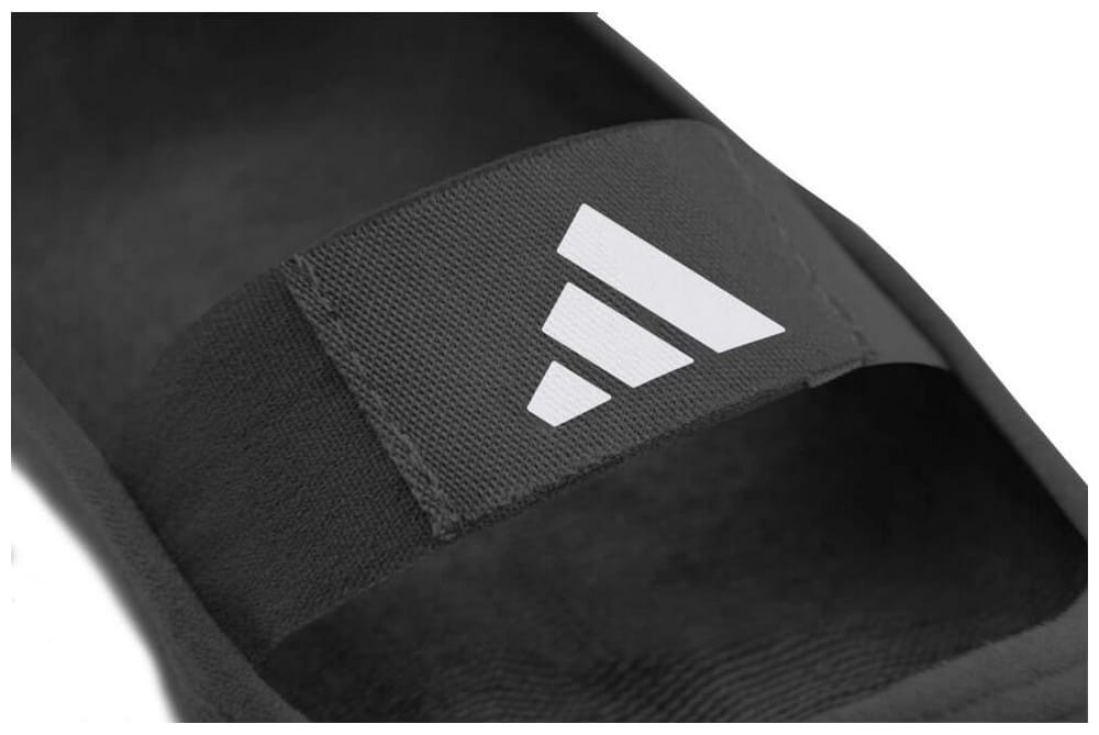 Шкарпетки для йоги Adidas Yoga Socks ADYG-30102BK-NL