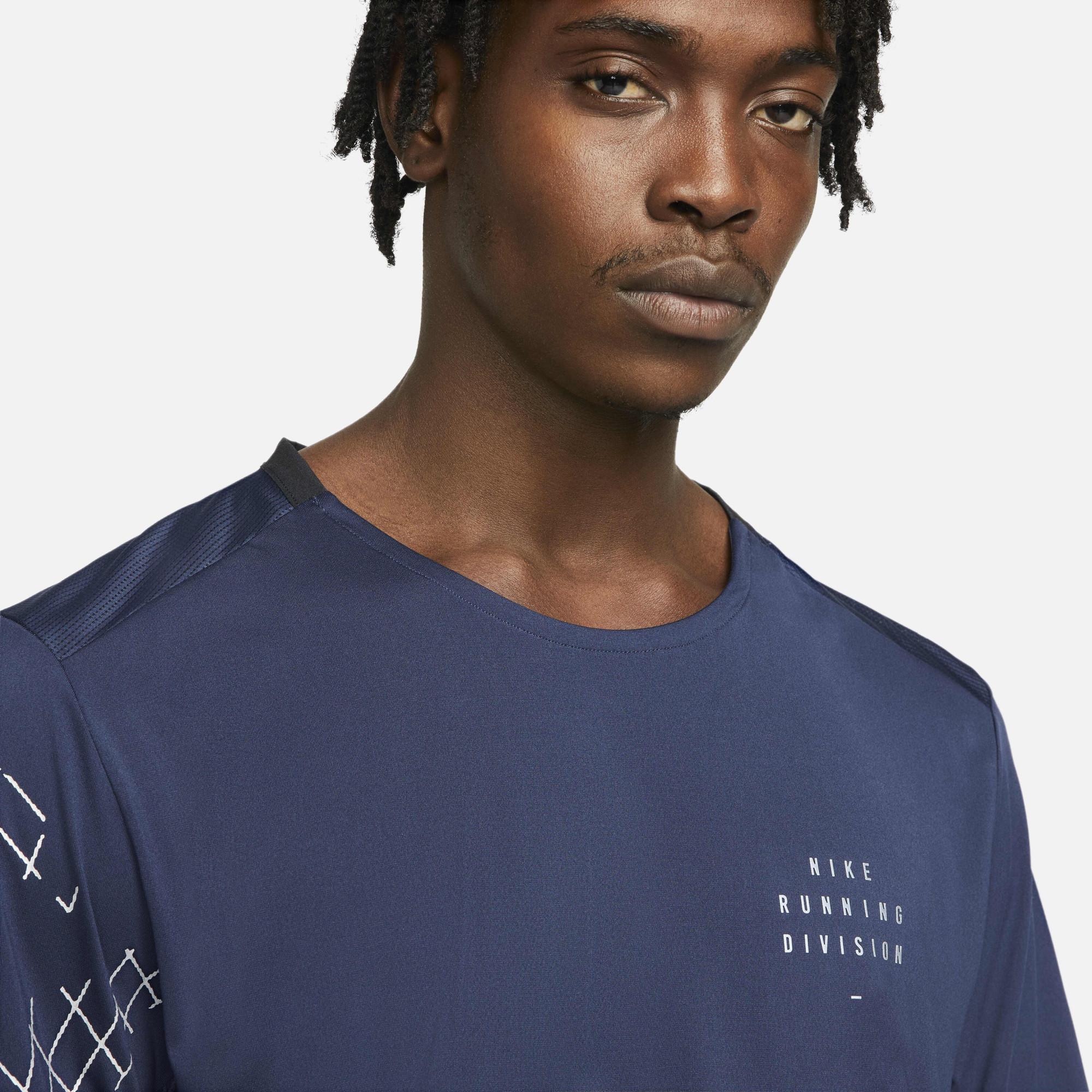 Футболка nike dri fit run division rise 365 DQ6545-410