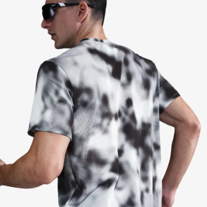 Футболка чоловіча Nike Dfadv Breathe Black/Grey HJ4148-010