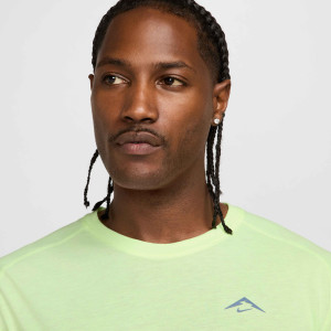 Футболка чоловіча Nike Dfadv Uv Solar Chase Green HJ3580-701