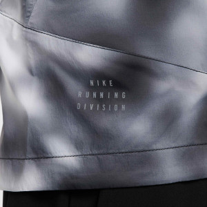 Вітровка чоловіча Nike Run Div Aop Multi HJ4142-010