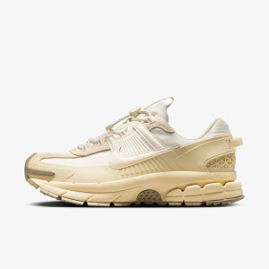 Кросівки Nike Zoom Vomero Roam FV2295-101
