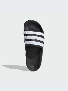 Шльопанці Adidas ADILETTE 22 IF3670