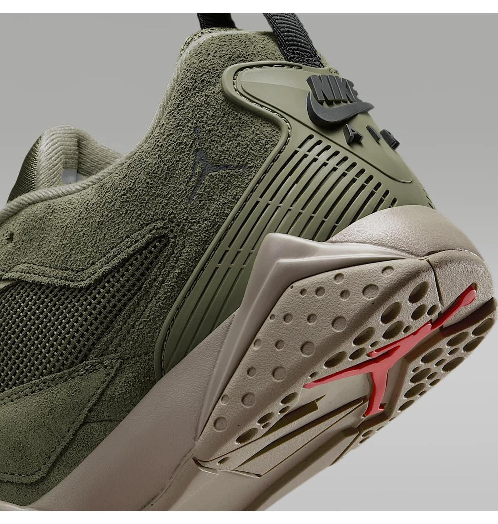 Кросівки чоловічі Jordan Mvp 92 Olive (HQ3950-201) HQ3950-201