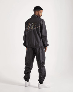 Куртка Nike CLUB+ WVN MCF JKT DX0672-010