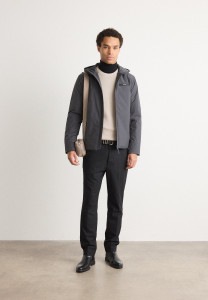 Куртка Calvin Klein K10K113900