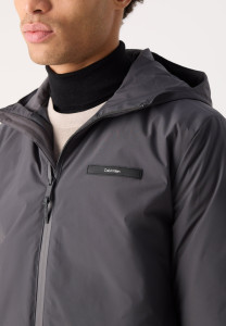 Куртка Calvin Klein K10K113900