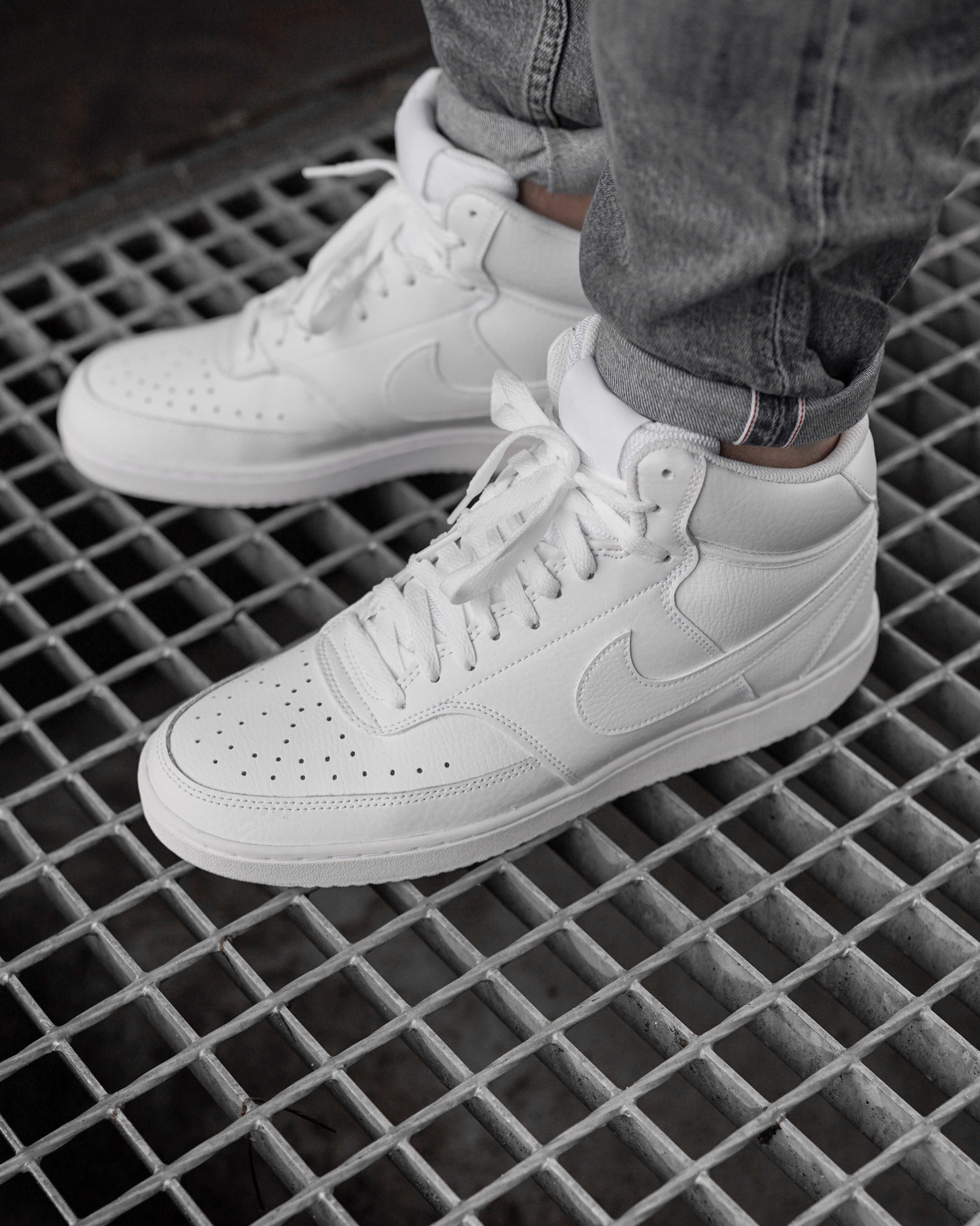 Кросівки Nike Court Vision Mid CD5466-100
