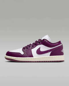 Кросівки Air Jordan 1 Low Violet/White DC0774-161