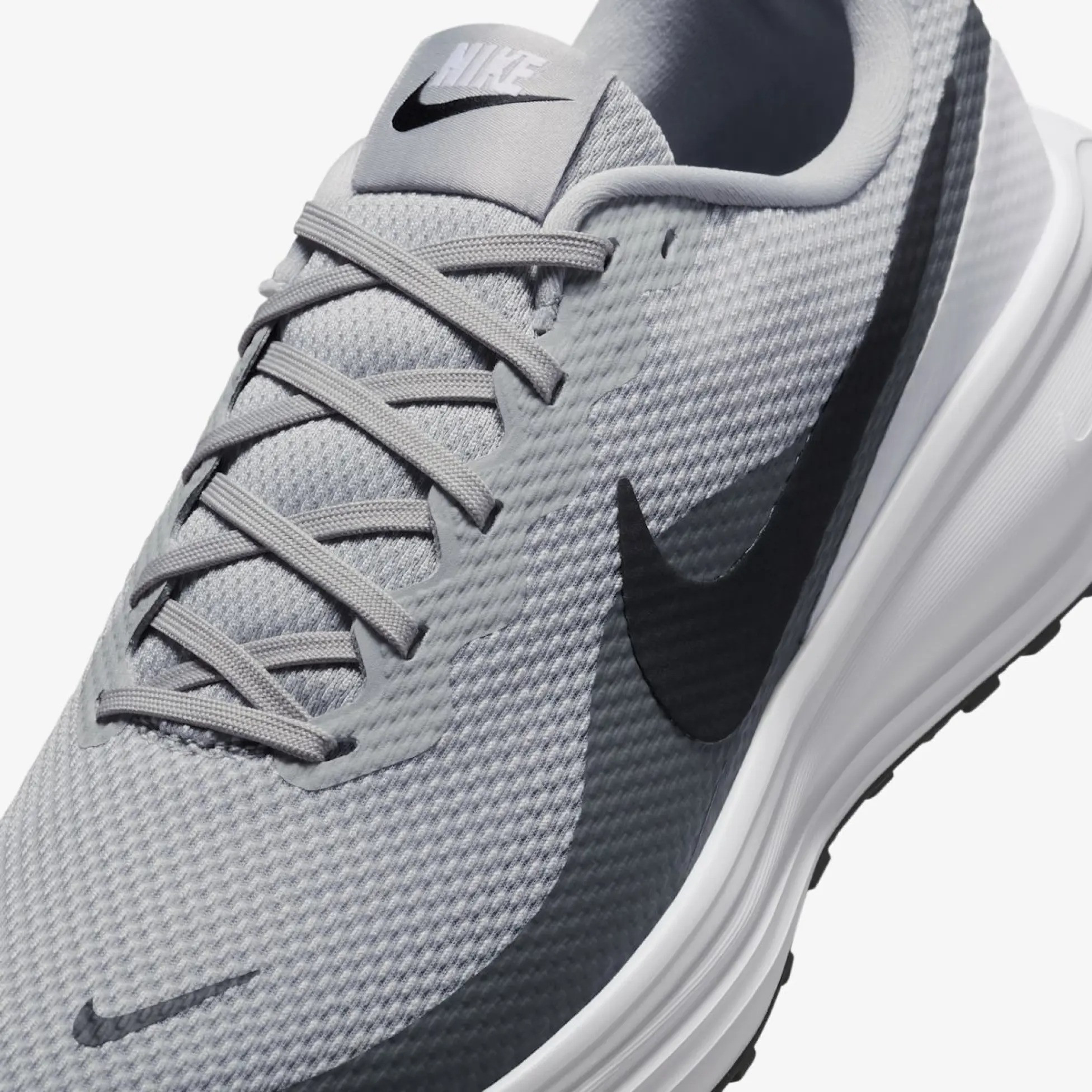 Кросівки Nike Revolution 8 “Light Smoke Grey / Smoke Grey / White / Black” (HJ9198-004) HJ9198-004