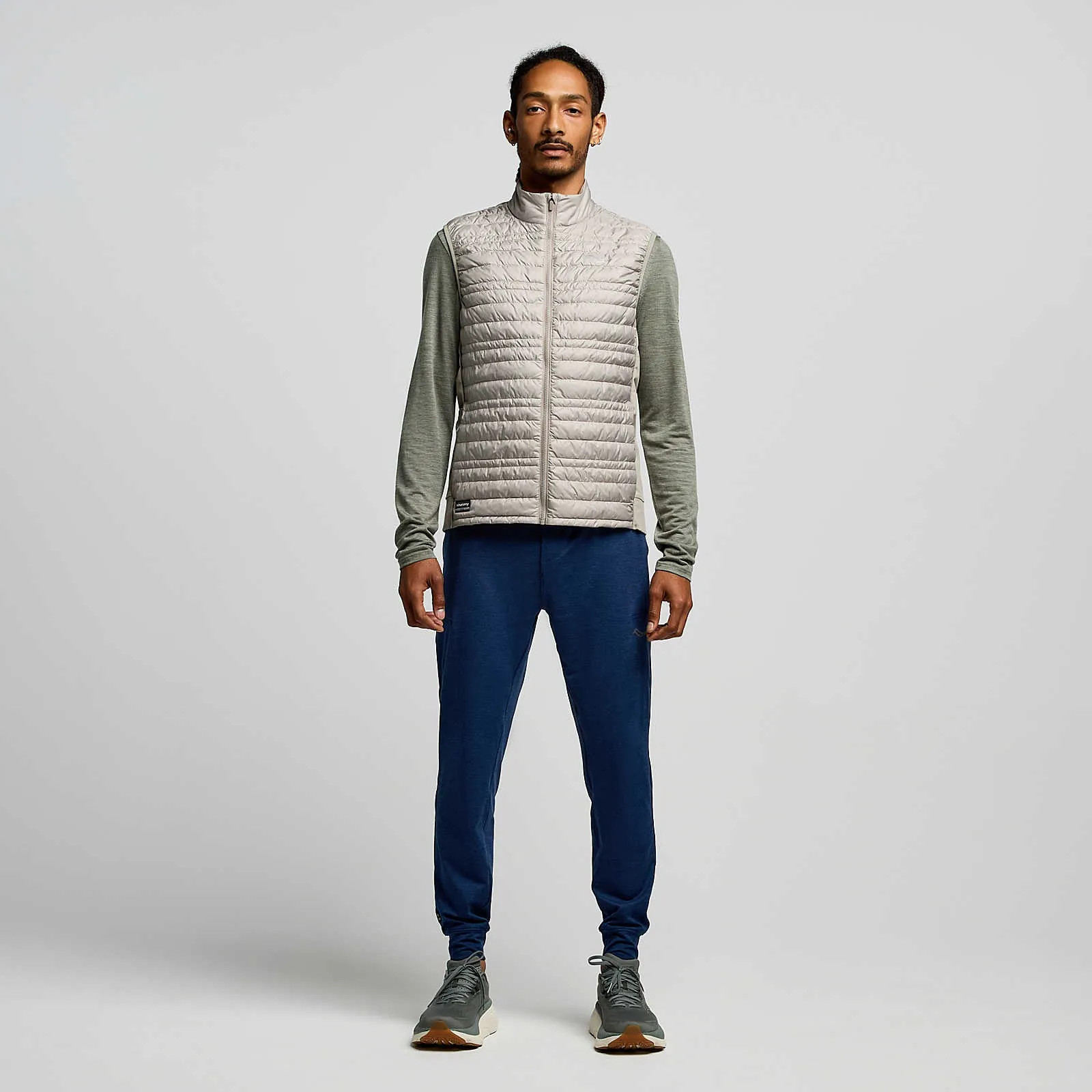 Жилетка Saucony HURRICANE INSULATED VEST SAM800402-RI