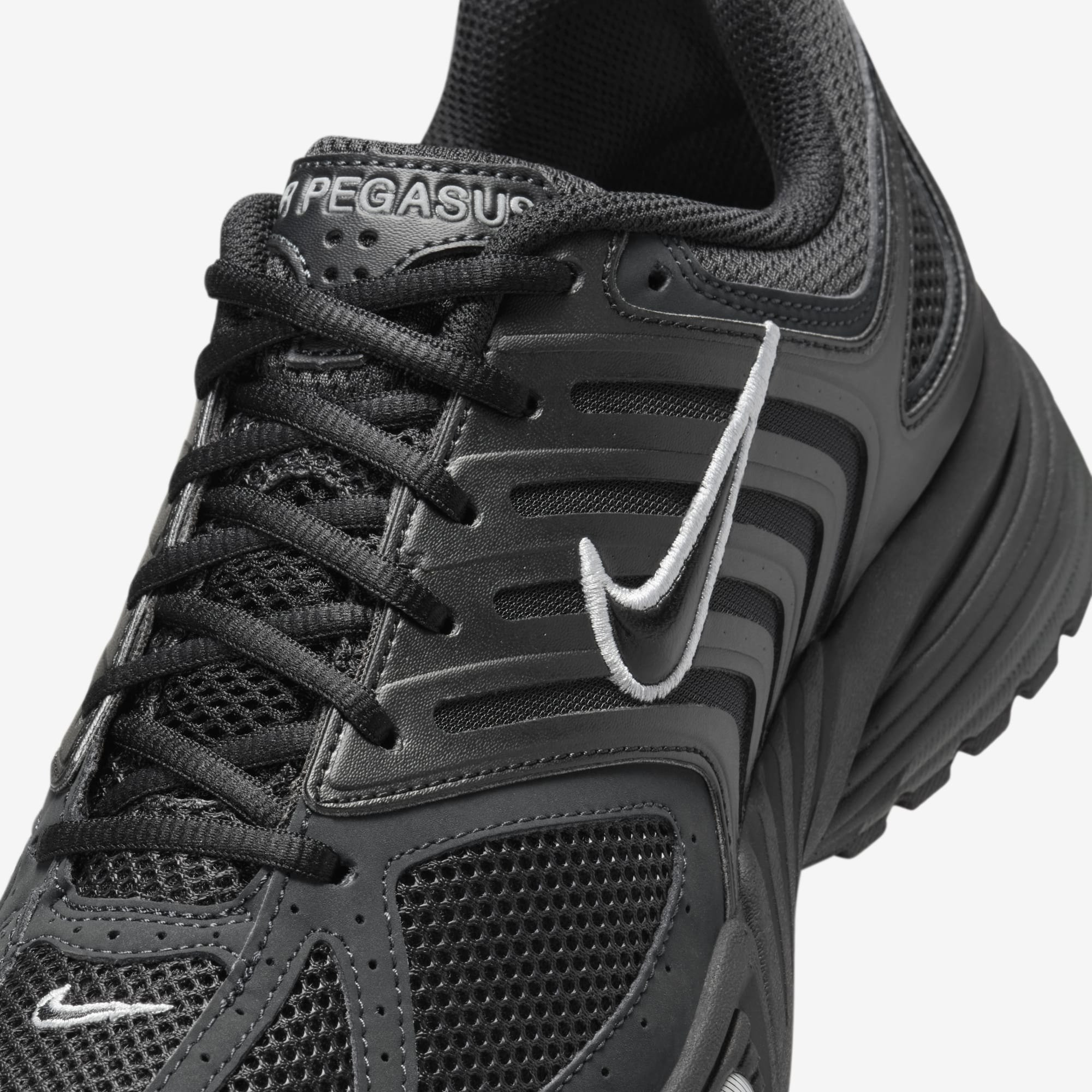 Кросівки Nike Air Pegasus 2005 HV1792-001