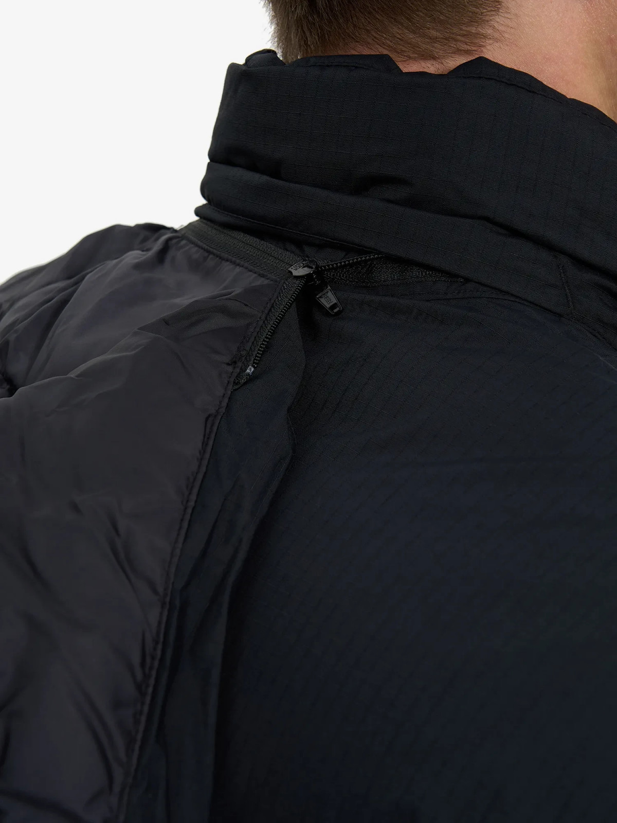 Куртка утеплена штучним пухом Landroamer™ Puffer Jacket 2088081CLB-010 Columbia L (50-52) Чорний 2088081CLB-010