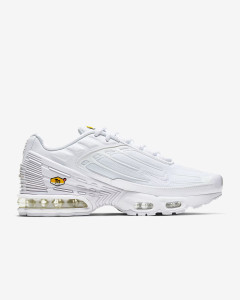 Кросівки Nike AIR MAX PLUS III CW1417-100