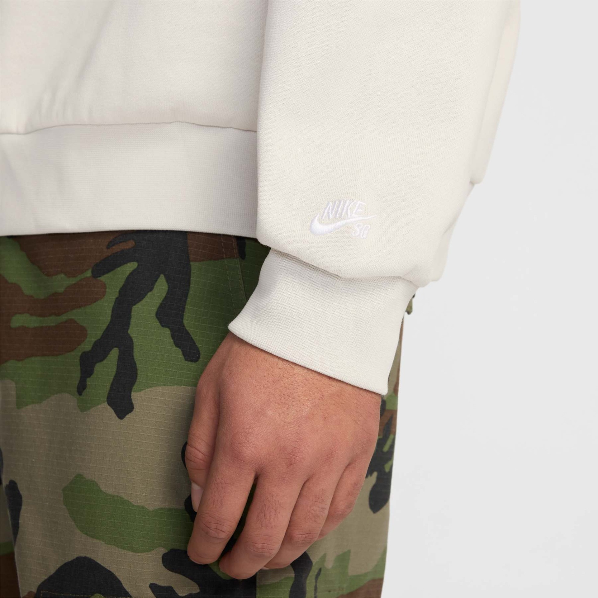 Світшот чоловічий Nike Sb Flc Crew Slider Beige HJ2894-072