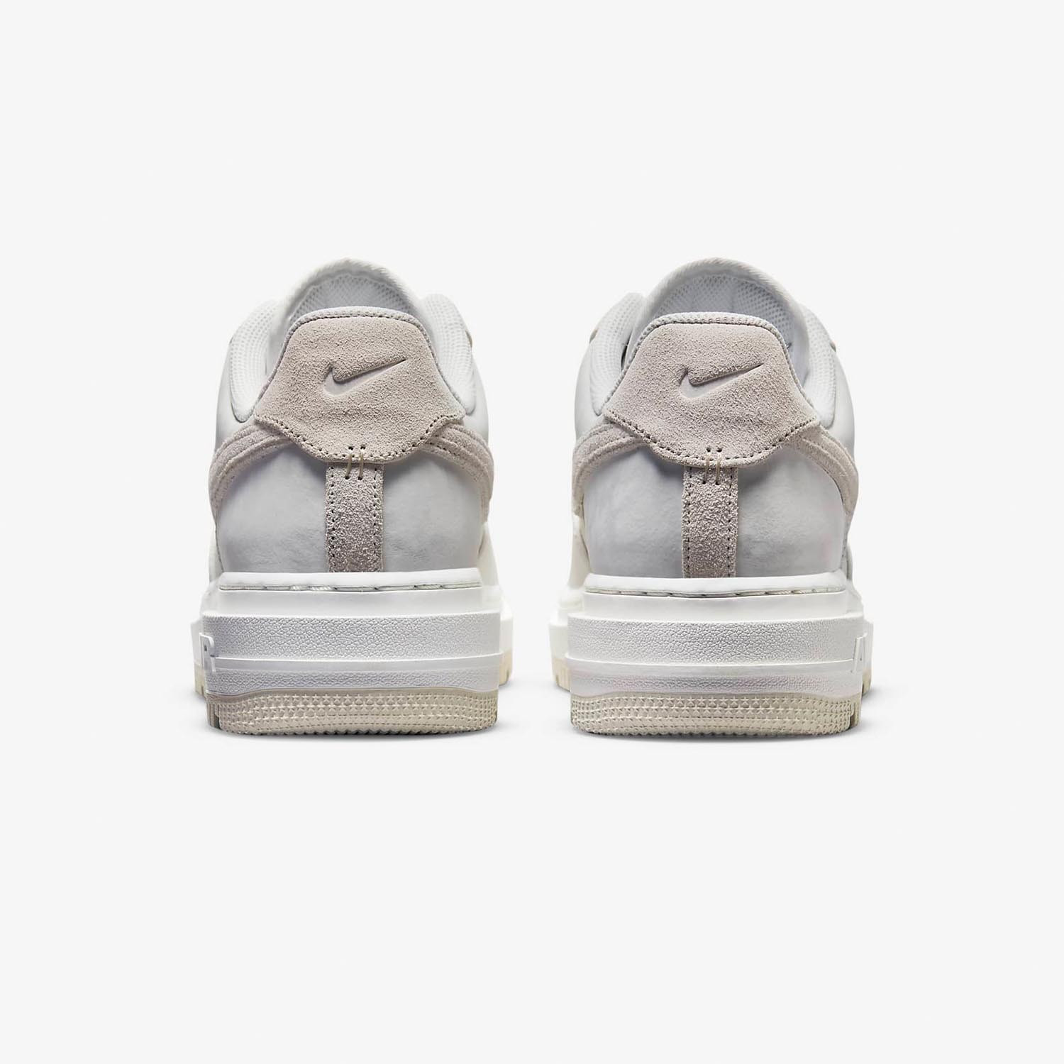 Кросівки Air Force 1 LUXE DD9605 100