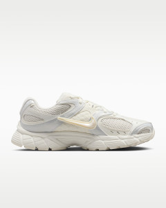 Кросівки Nike W V5 RNR IQ0276-030
