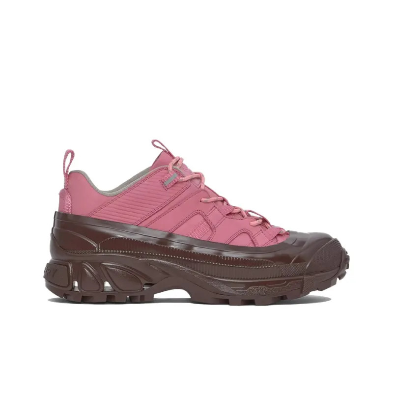 Кросівки Burberry SSENSE EXCLUSIVE ARTHUR SNEAKERS 211376M237011
