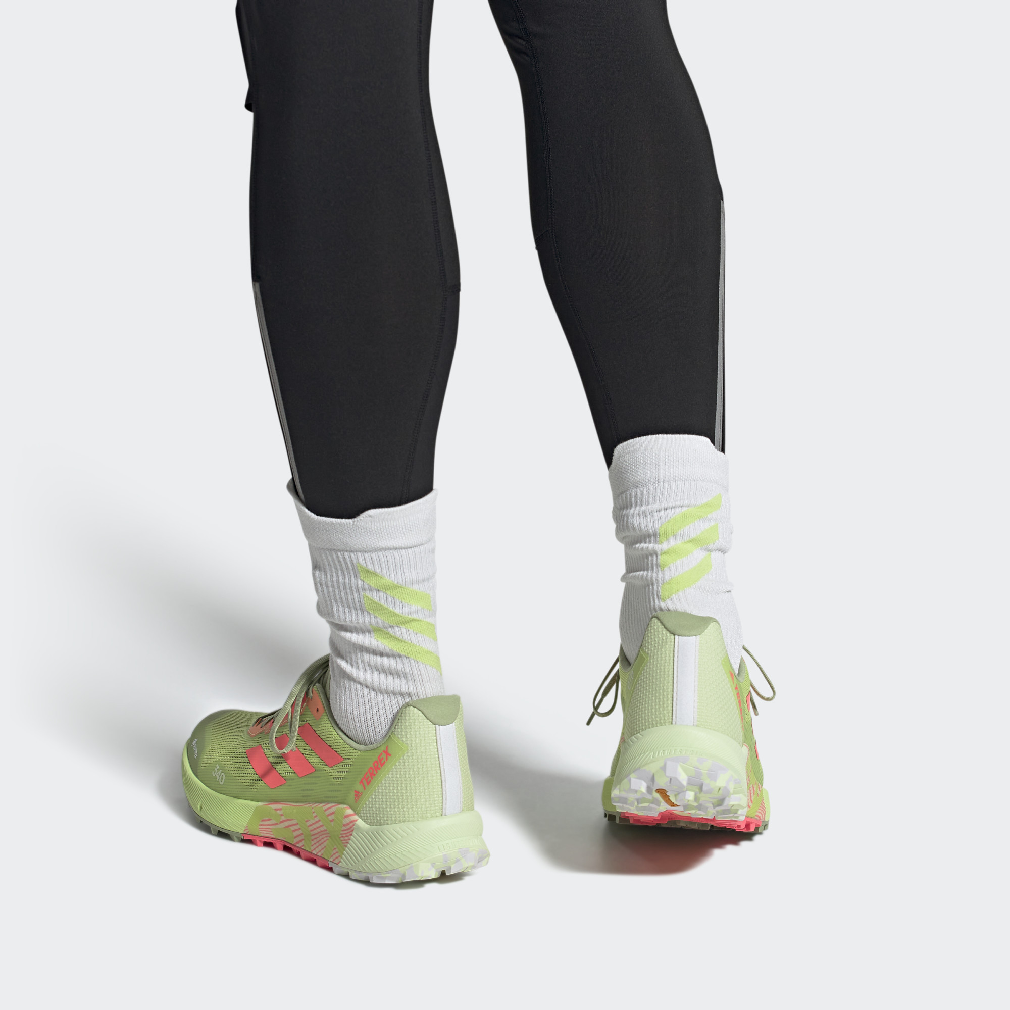 Кросівки Adidas Terrex Agravic Flow 2.0 GORE-TEX H03182