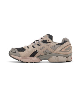 Кросівки Asics Gel-Nimbus 9 1201A584-021